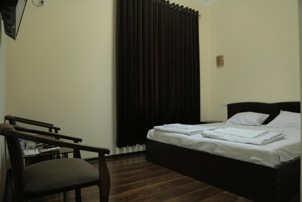 Buxoroyi Sharif Hotel