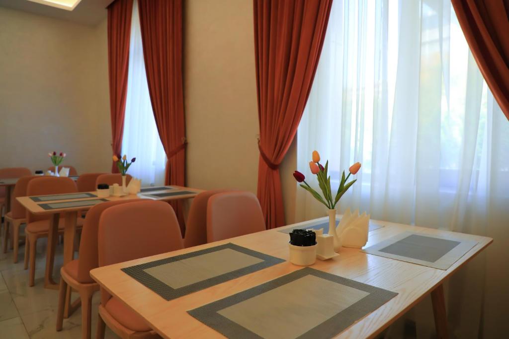 City Inn