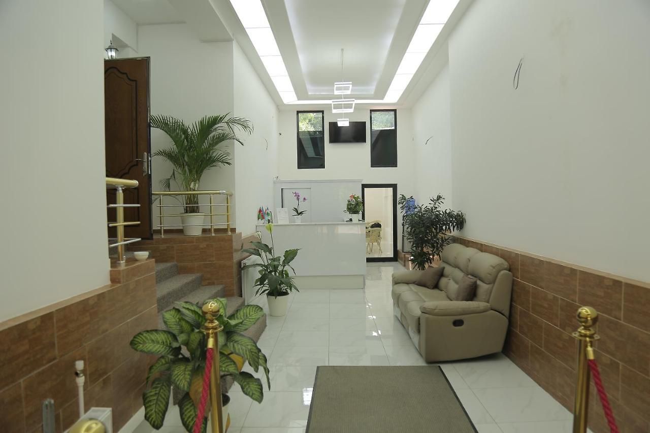 Hotel PARADISE