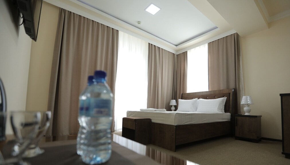 Ayvon Express Mehmonxonasi