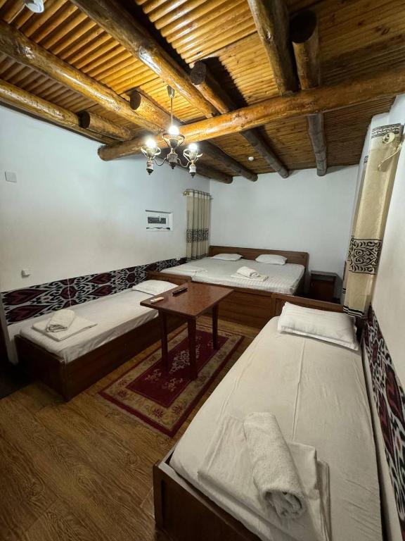 Ohun Caravan Sarai