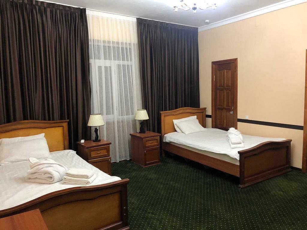 Crown Tashkent Mehmonxonasi