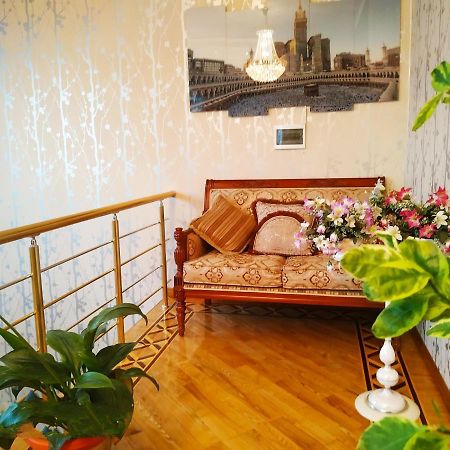 Happy House Hotel
