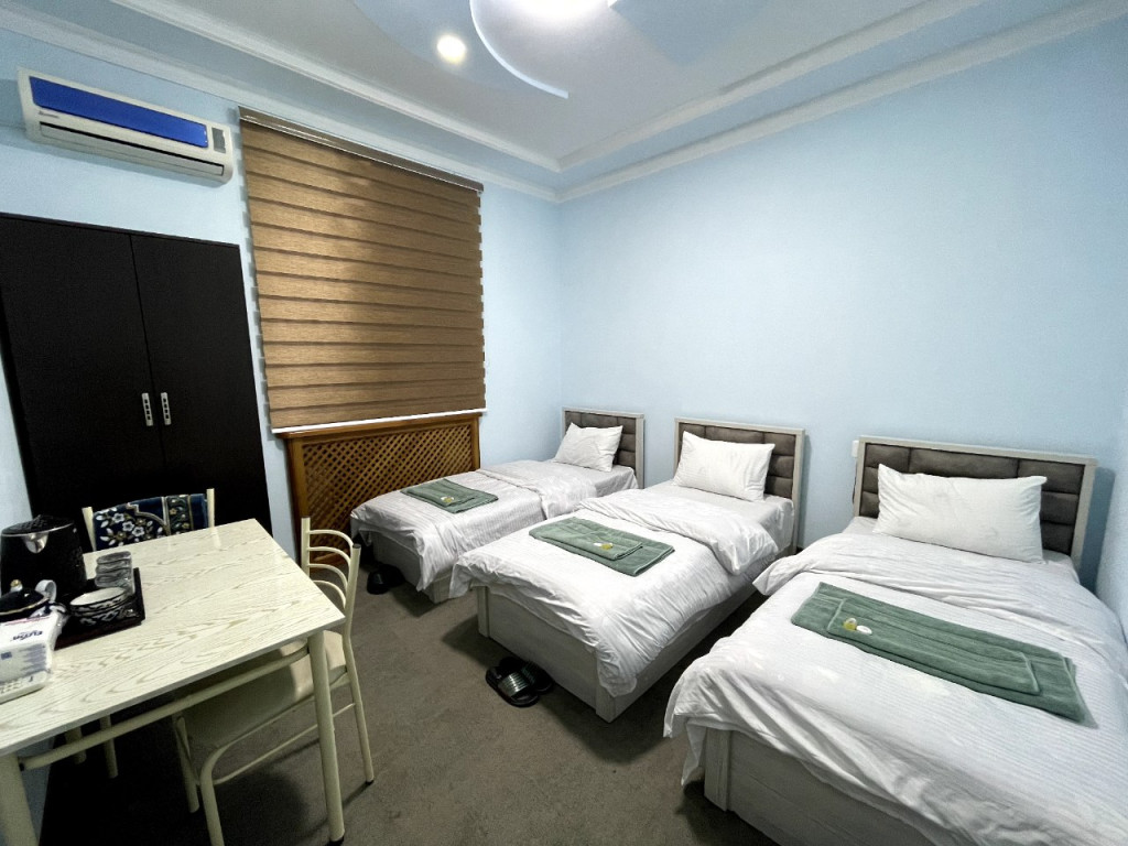 Glinka Hostel