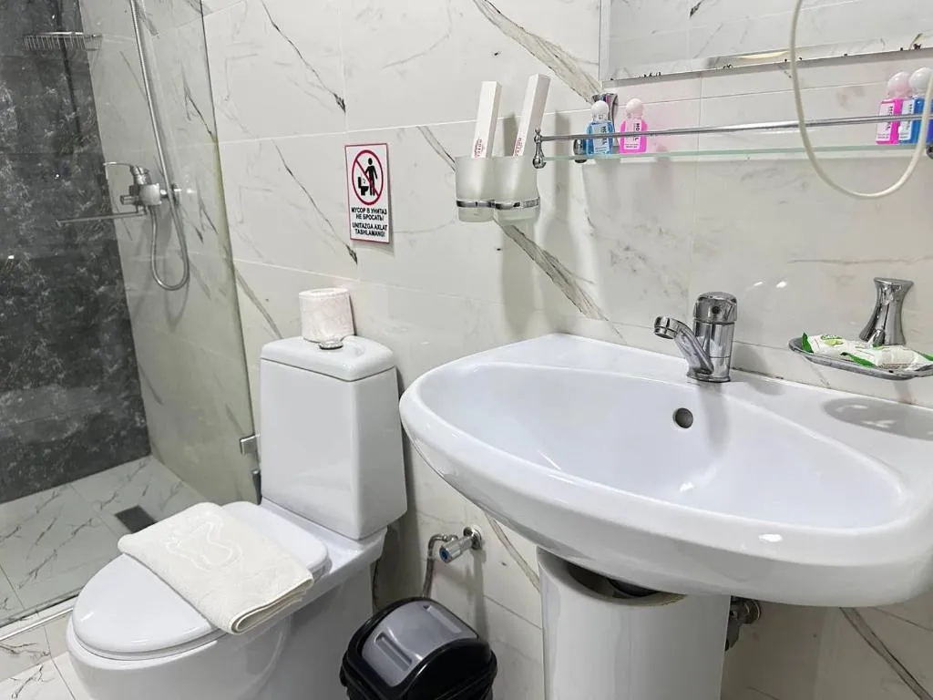 Haziniy Hotel