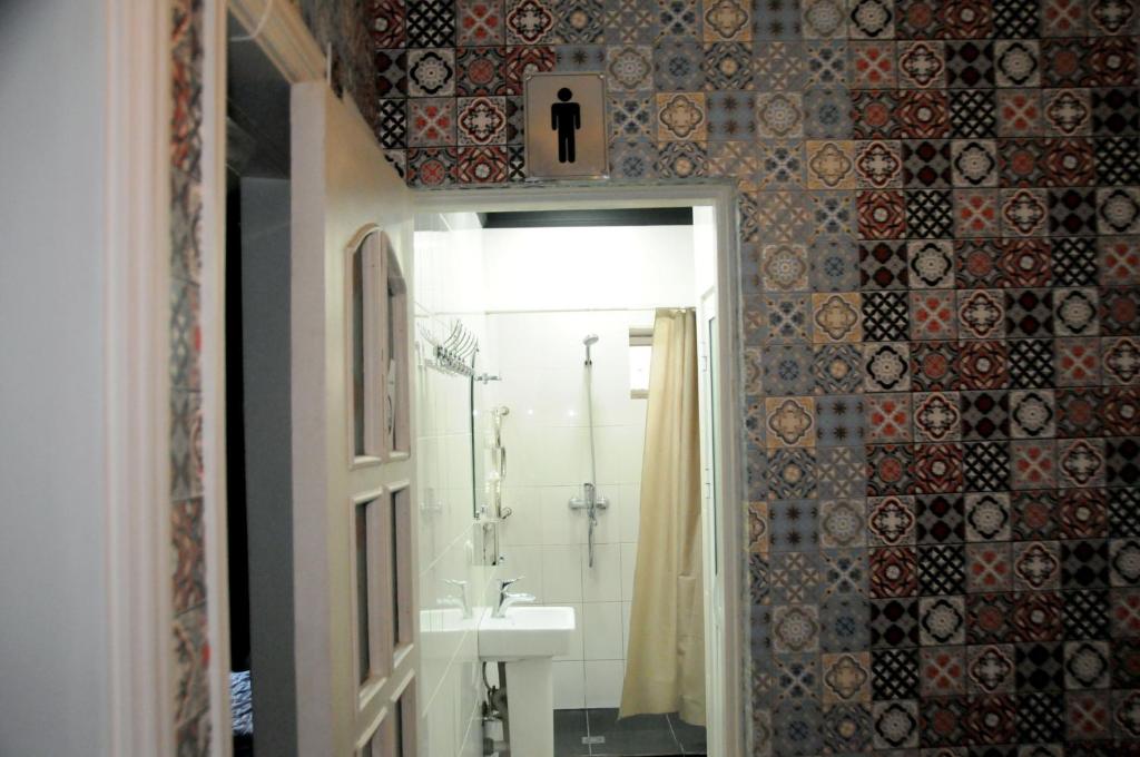 Art Anor Hostel and Apartments