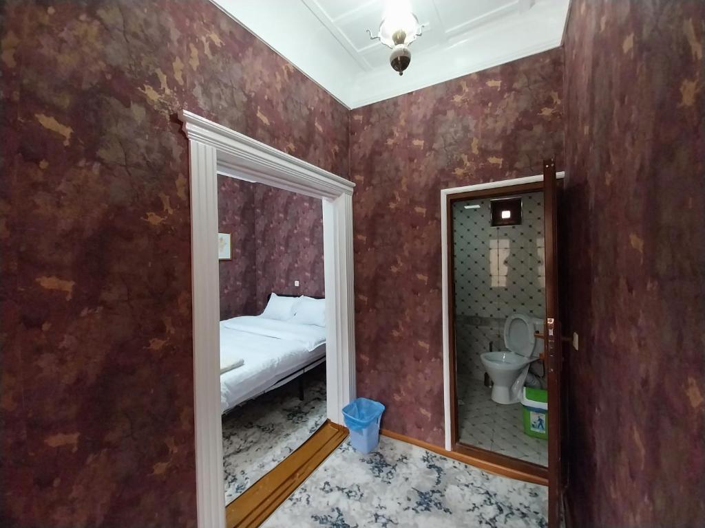 Fayz Guest House since 2019