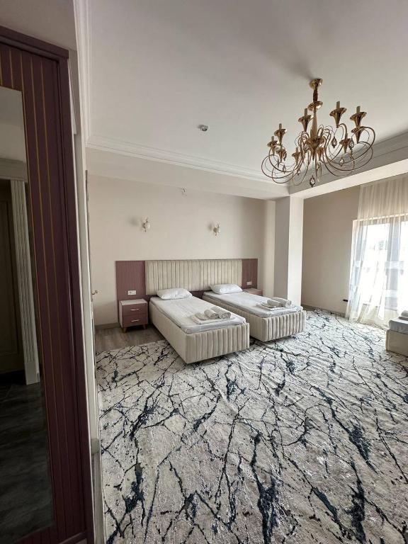 Nur Maskan Hotel
