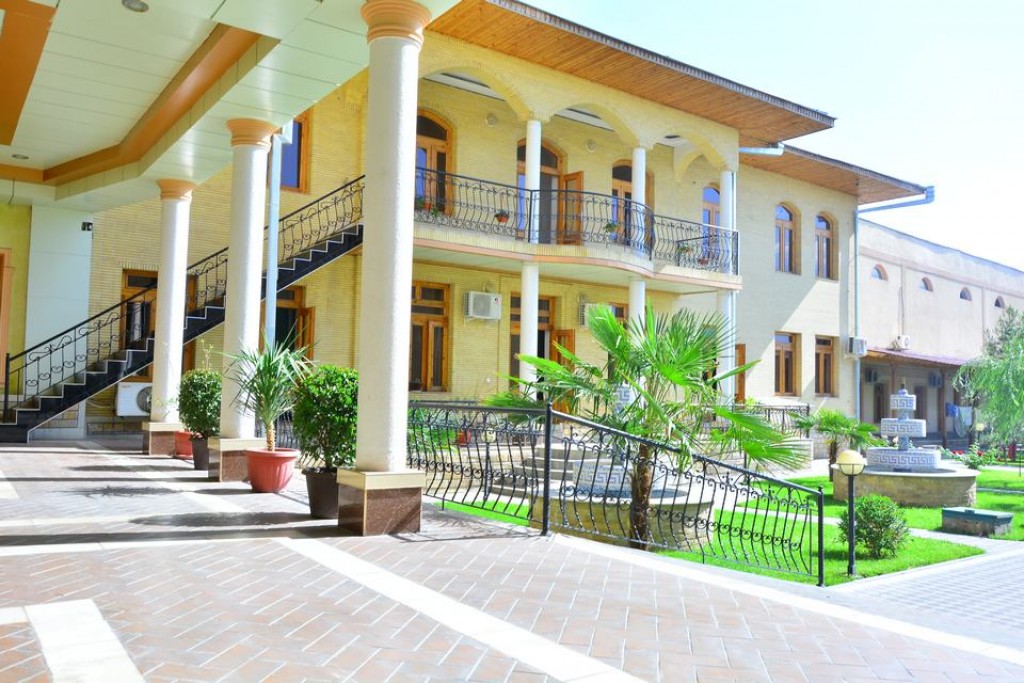 Uzbegim Plaza