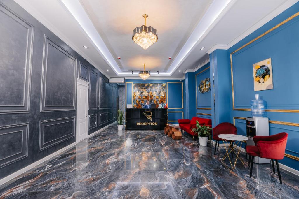 Resident Hotel