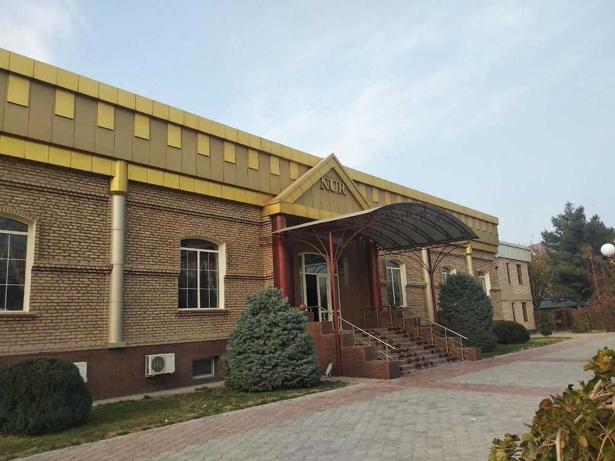 Nur hotel