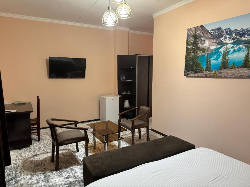 Buxoroyi Sharif Hotel