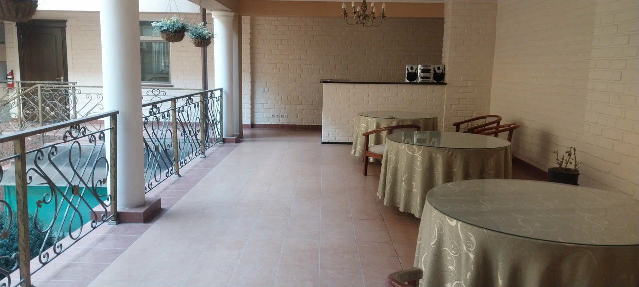 The Arien Plaza Hotel