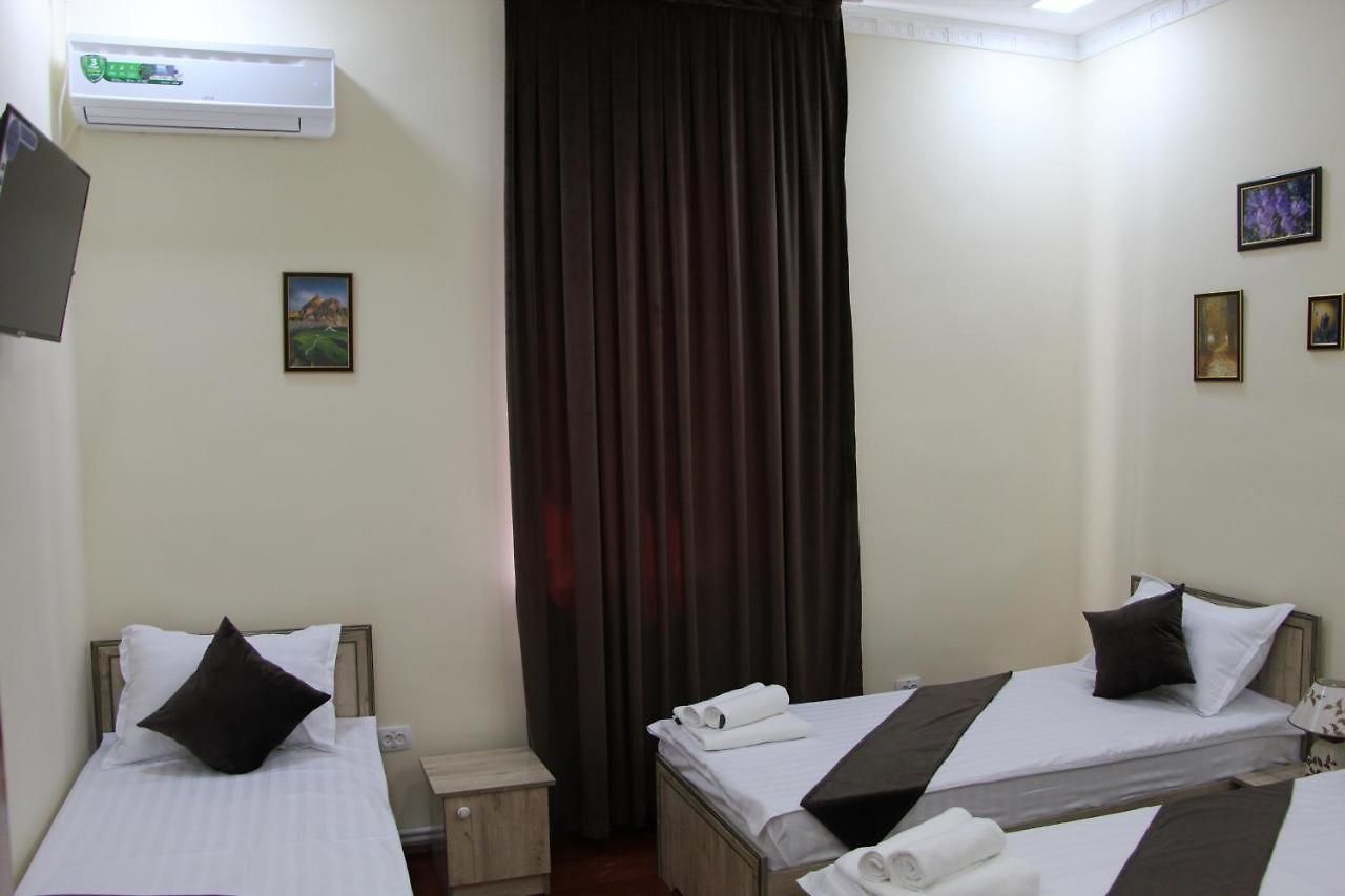 Zafaron Hotel