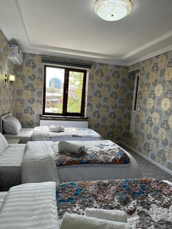 AMIRSHOX GUEST HOUSE