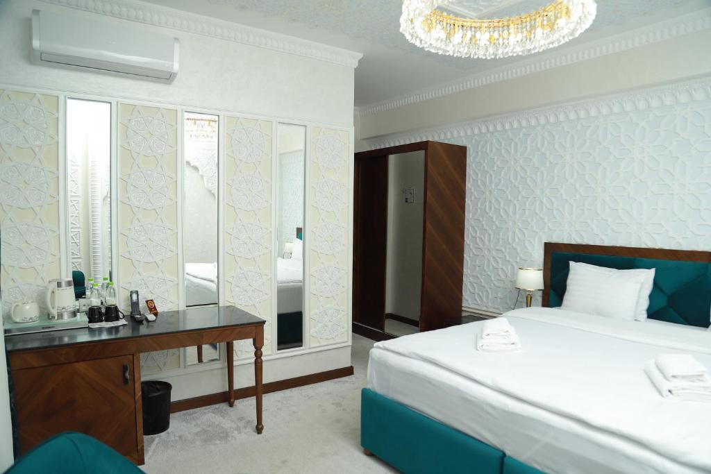 Sandhill Hotel