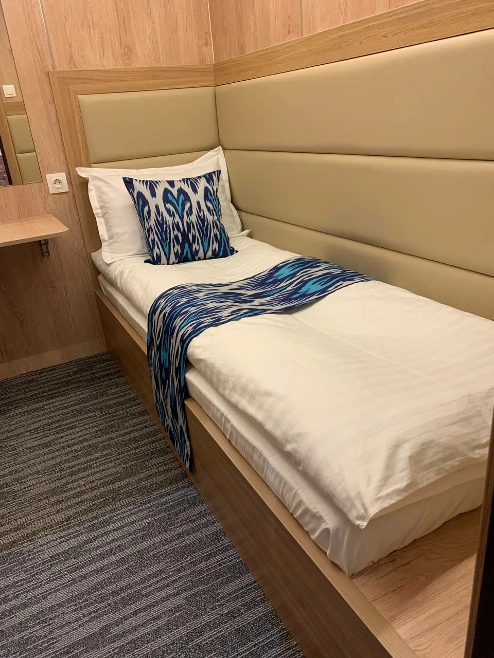 Khamsa Hotel