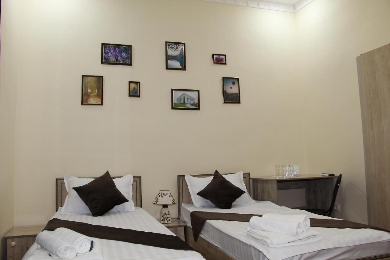 Zafaron Hotel