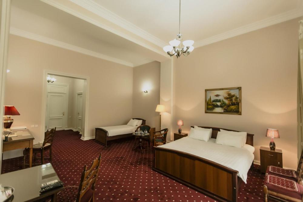 Konstantin Hotel