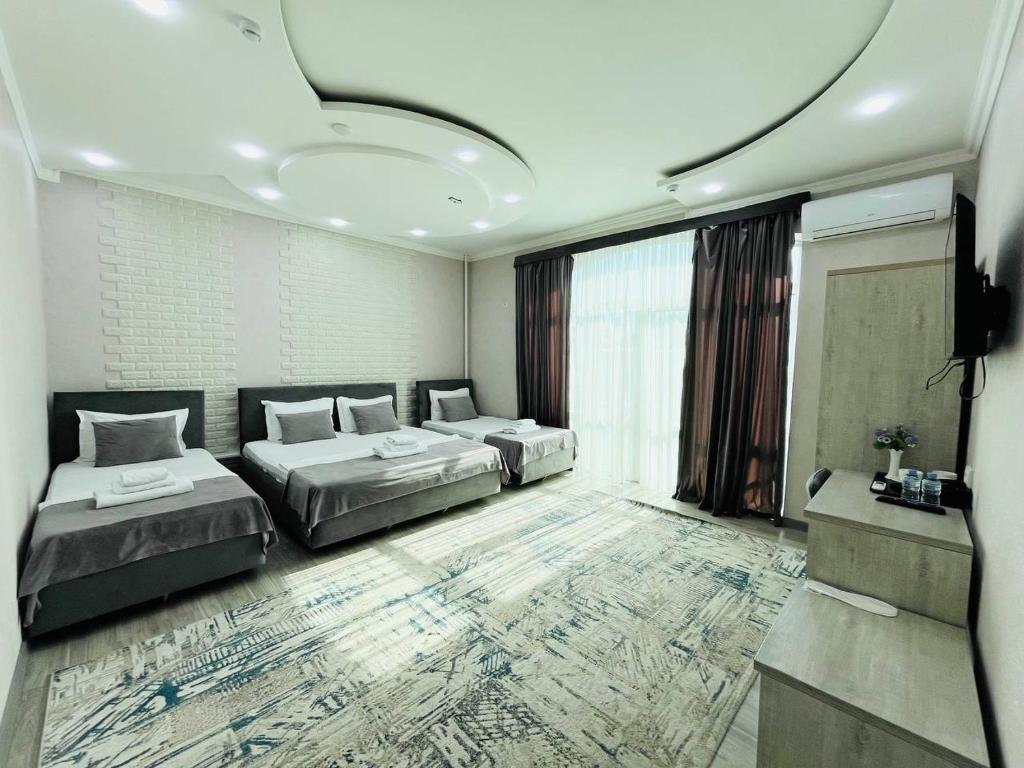 Shosh Boutique Hotel