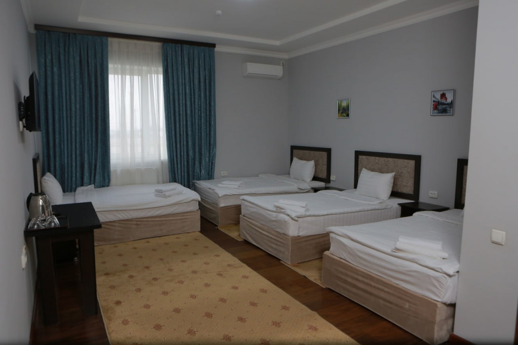 Saroylik Hotel