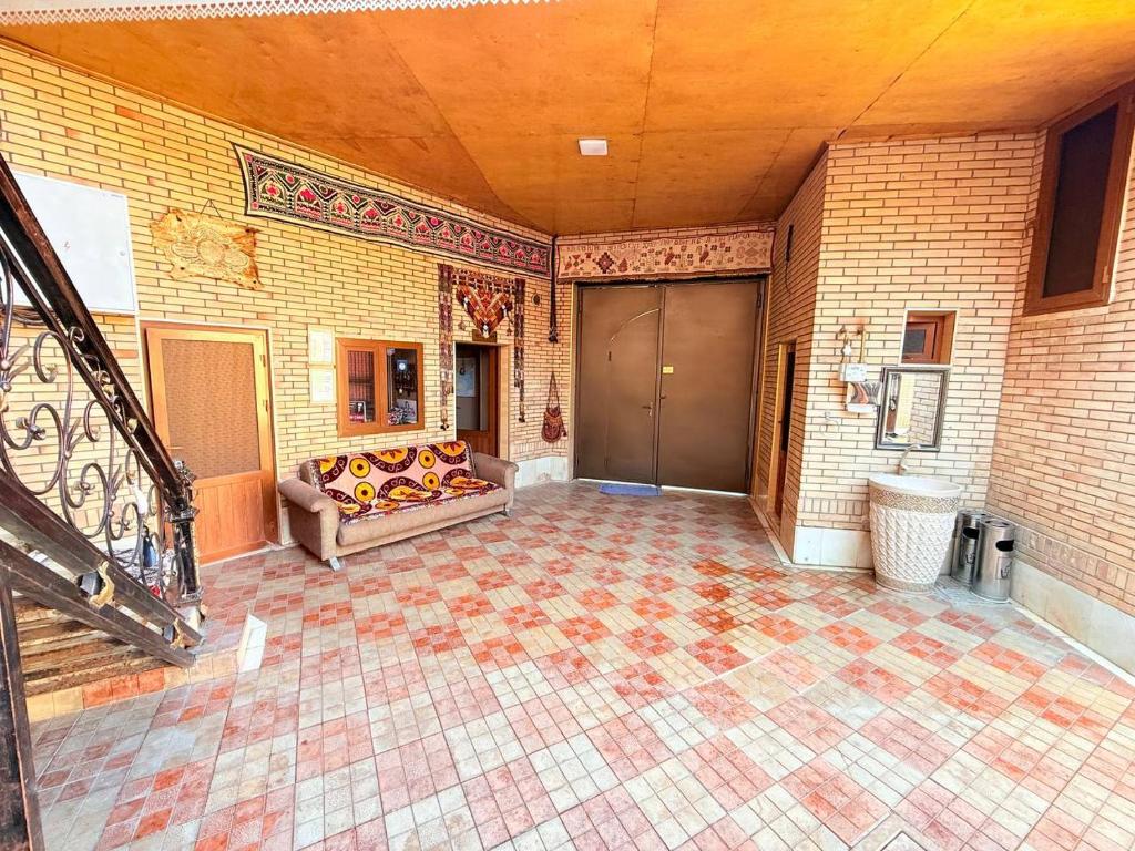 Sherxan House