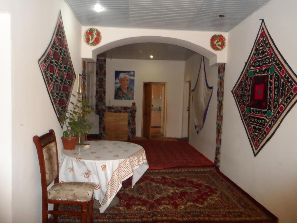 Khiva Mirza Bobur Guest House