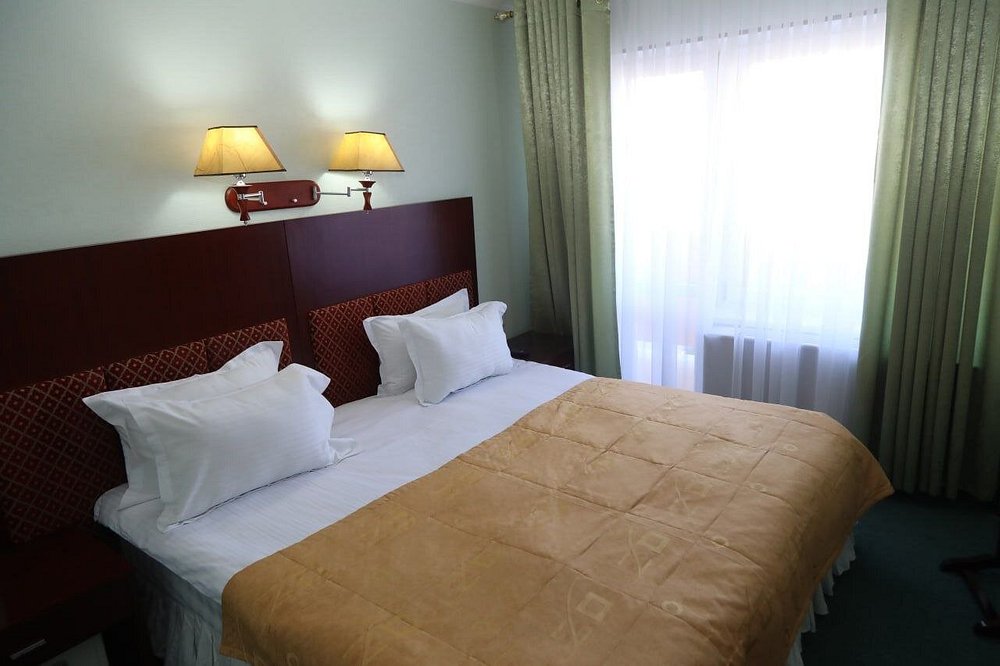 Grand Bukhara Hotel