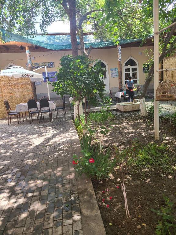Rassom Hostel