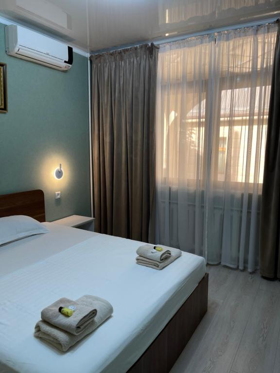 Green Hotel