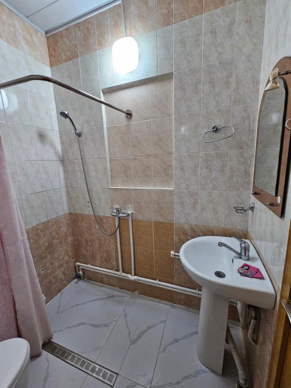 Sim-Sim Hostel & Backpackers Yousef Steel