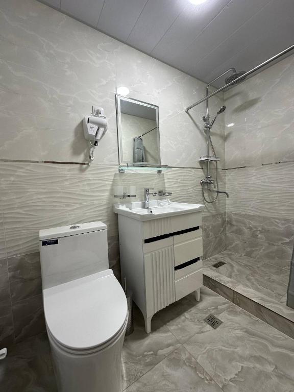 AMIRSHOX GUEST HOUSE