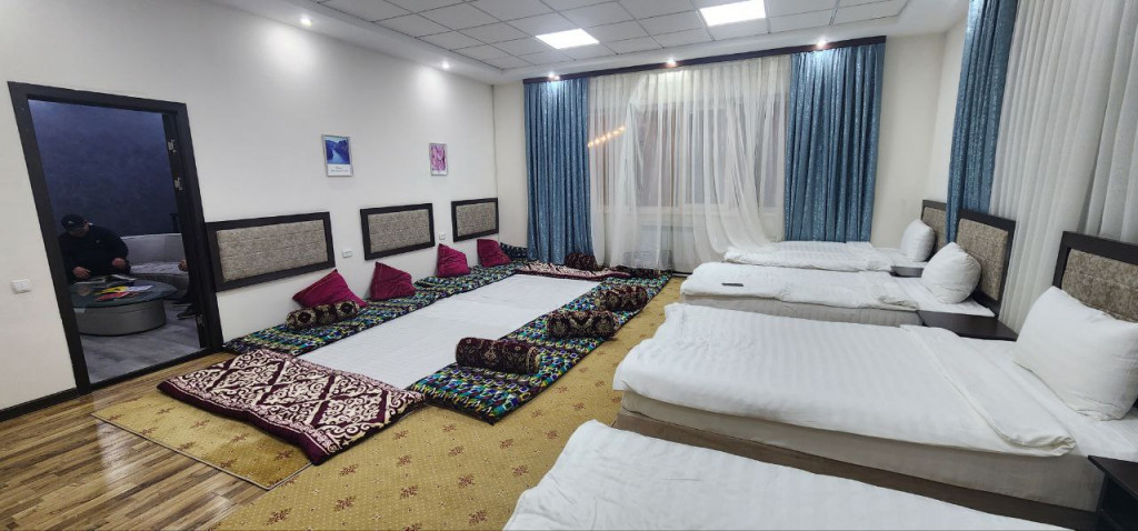 Saroylik Hotel