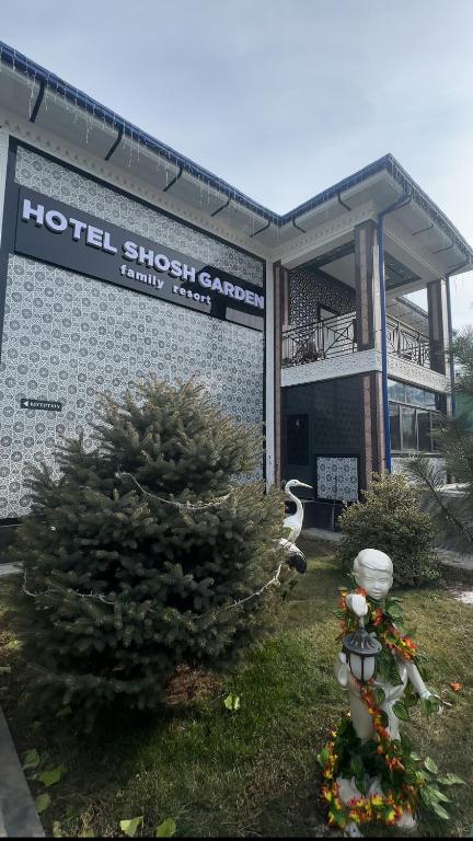 Shosh Garden Family Resort