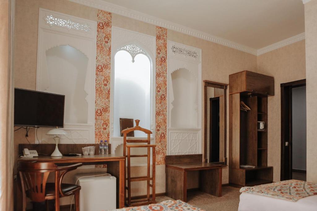 Omar Khayyam Hotel