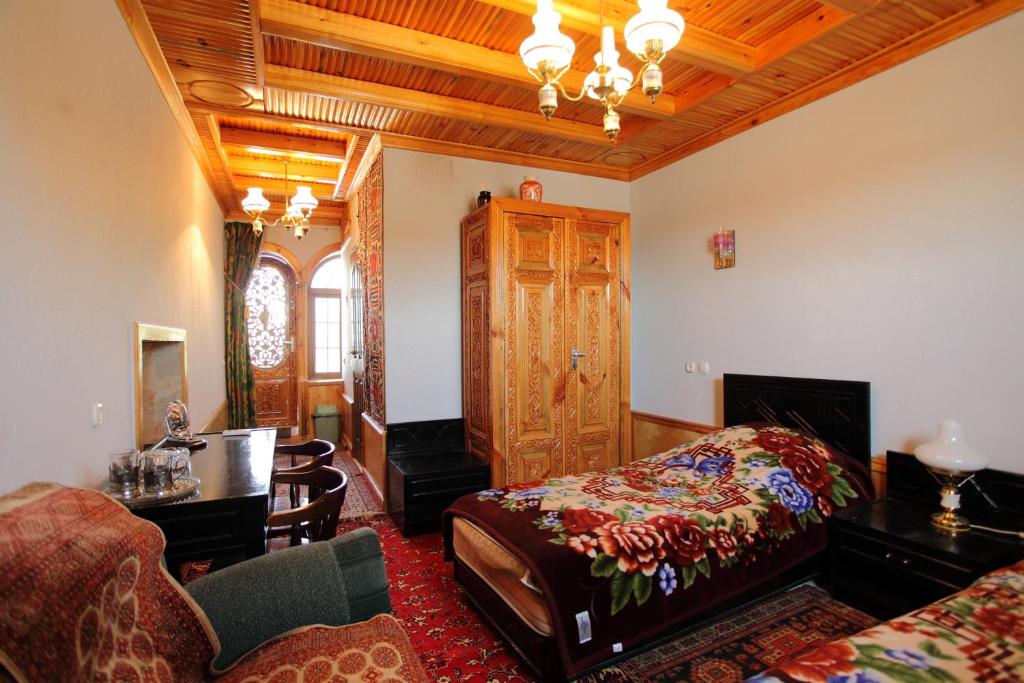 Furkat Guest House