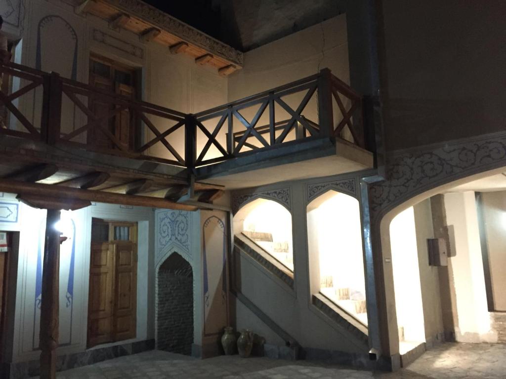 Lyabi House