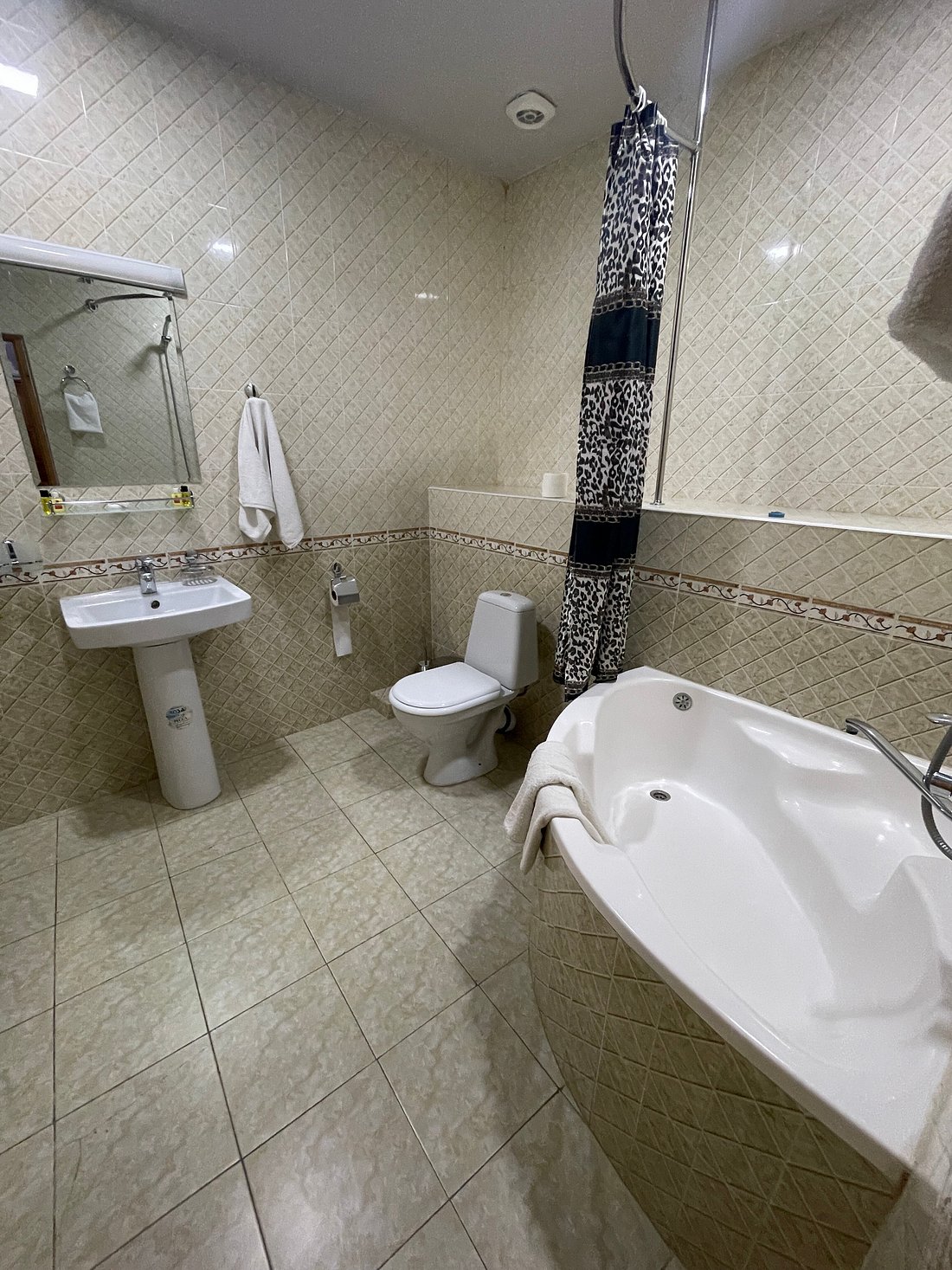 Komil Boutique Hotel