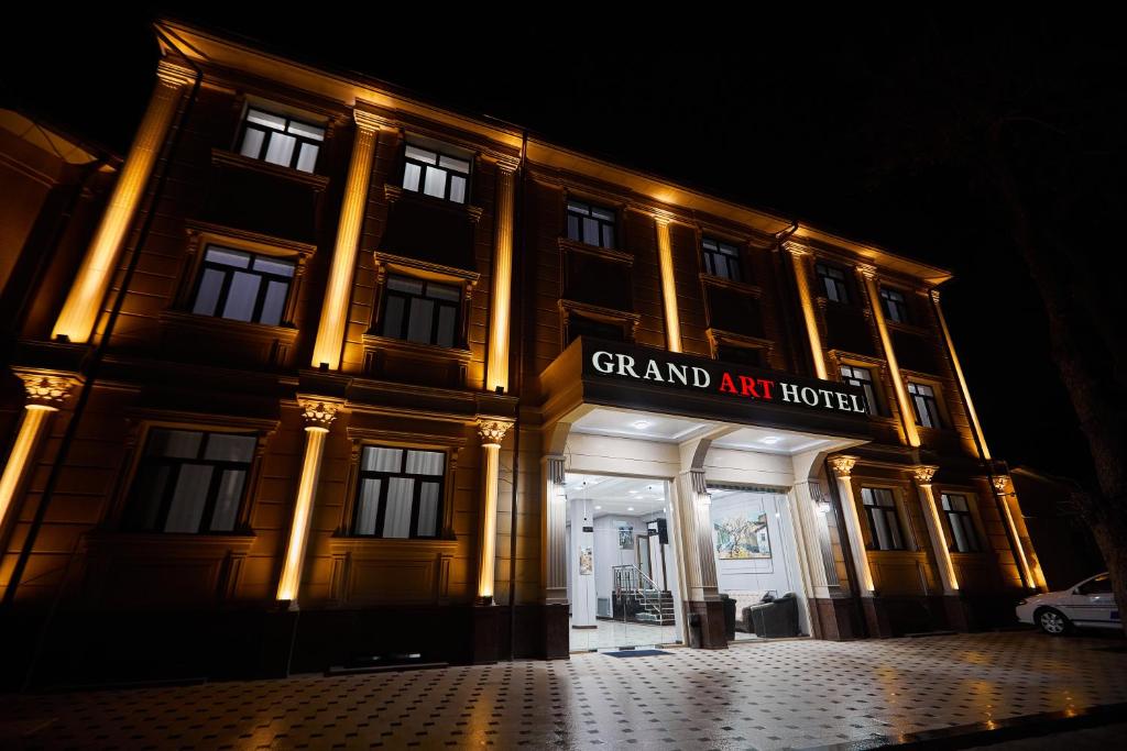 The Grand Art Hotel