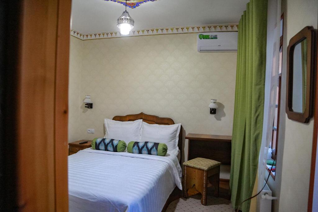 Old Gate Family Guest House