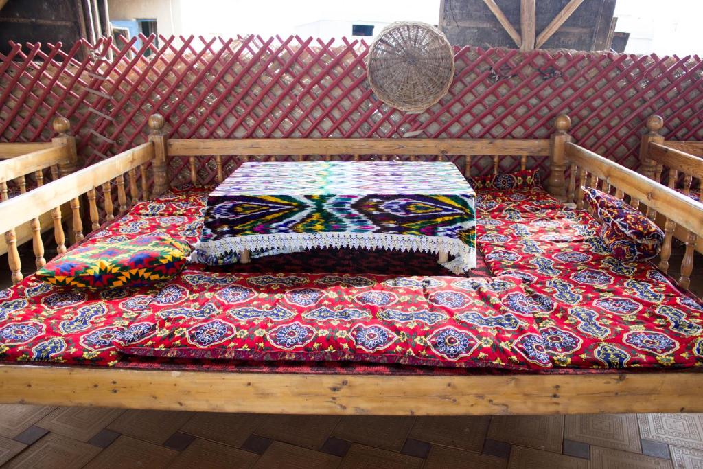 Kyzylkum Nights Camp & Family Yurt