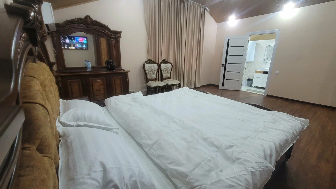7 Days Home Hotel