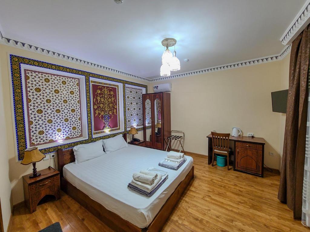 Old House Hotel