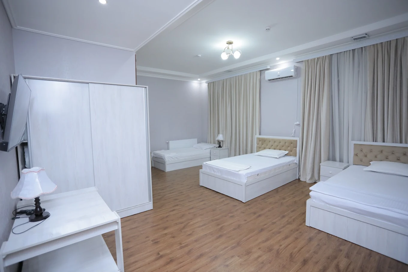 Kumush Saroy Palace Hotel