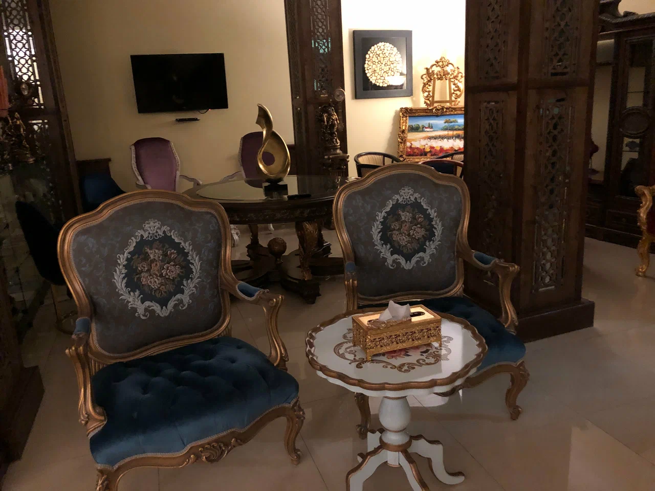 Rangrez Hotel