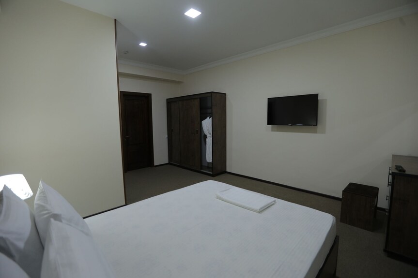 Ayvon Express Mehmonxonasi