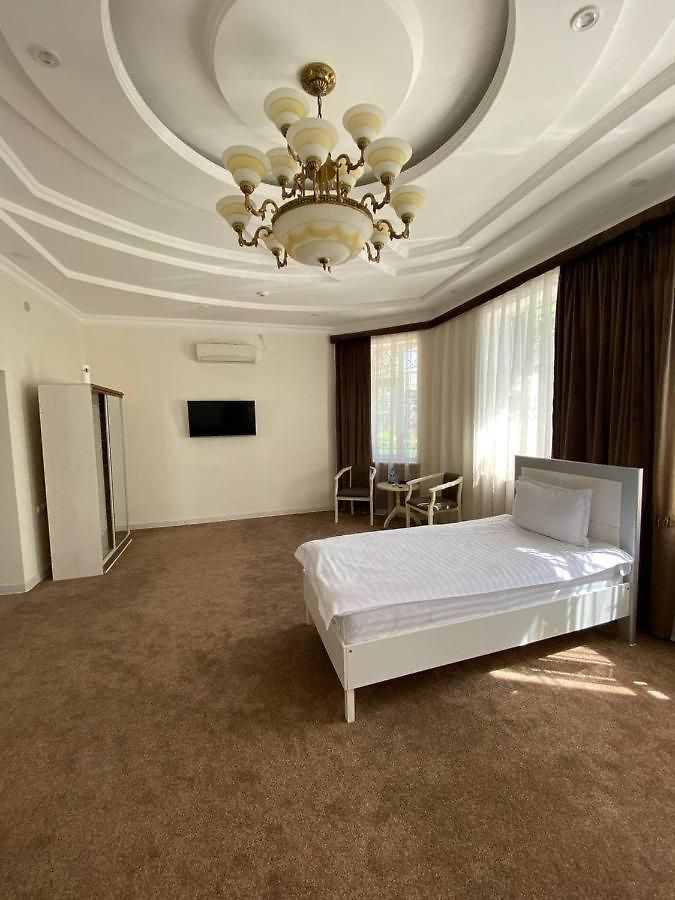 Hotel PARADISE