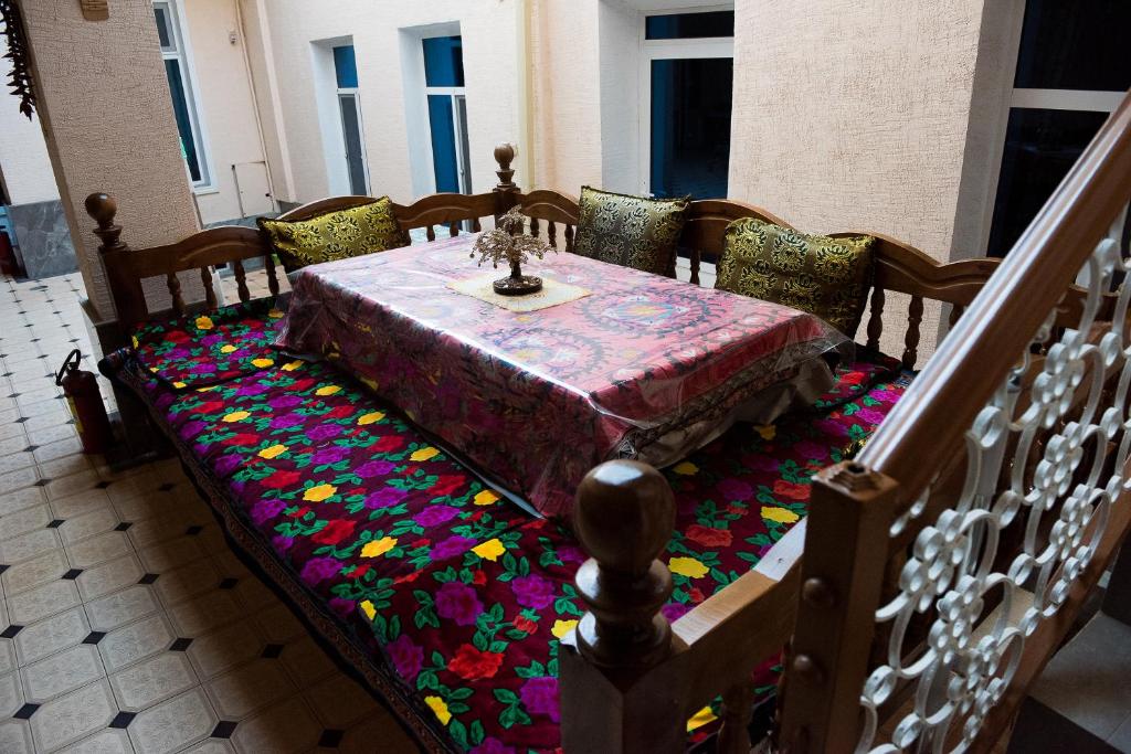 Rajab Bobo Guest House