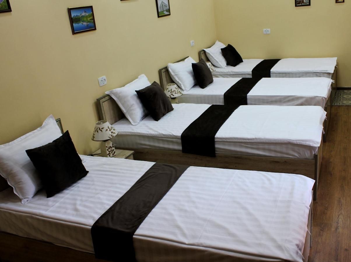 Zafaron Hotel
