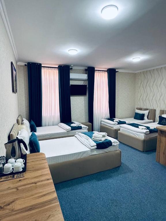 Afsona Hotel